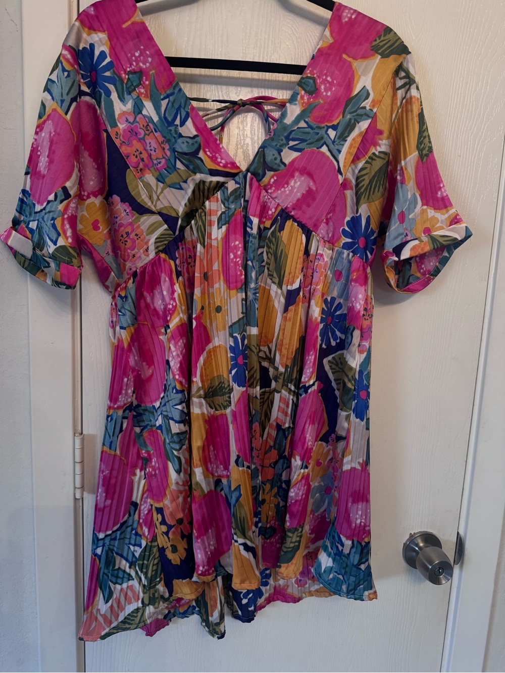 Lulu's Pink MultiFloral V-Neck Babydoll dress M